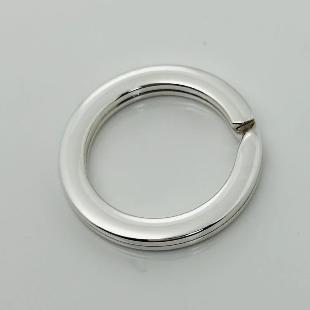 Tiffany & Co Heavy Thick Key Ring in Sterling Silver Keyring